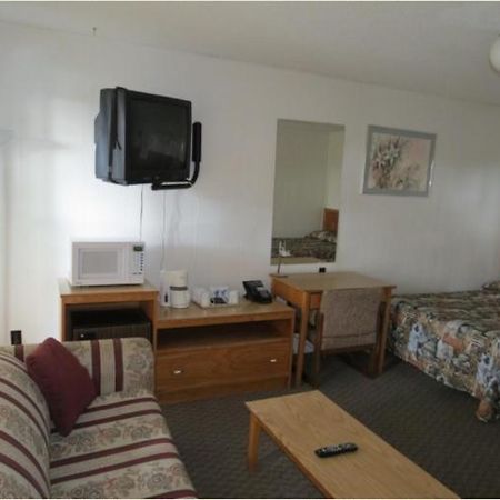 Skyline Motel Су-Сент-Марі Екстер'єр фото