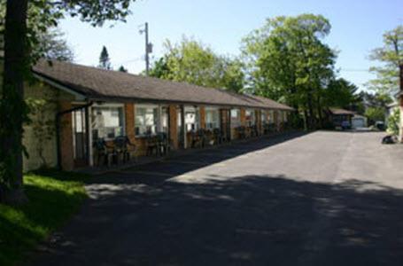 Skyline Motel Су-Сент-Марі Екстер'єр фото