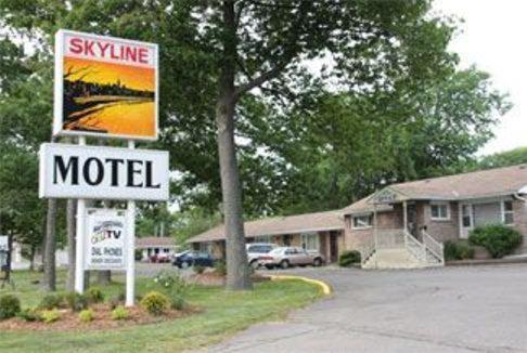 Skyline Motel Су-Сент-Марі Екстер'єр фото