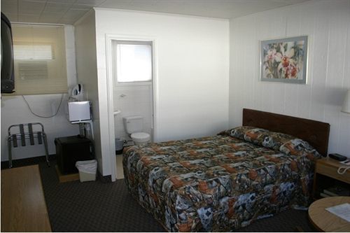 Skyline Motel Су-Сент-Марі Екстер'єр фото